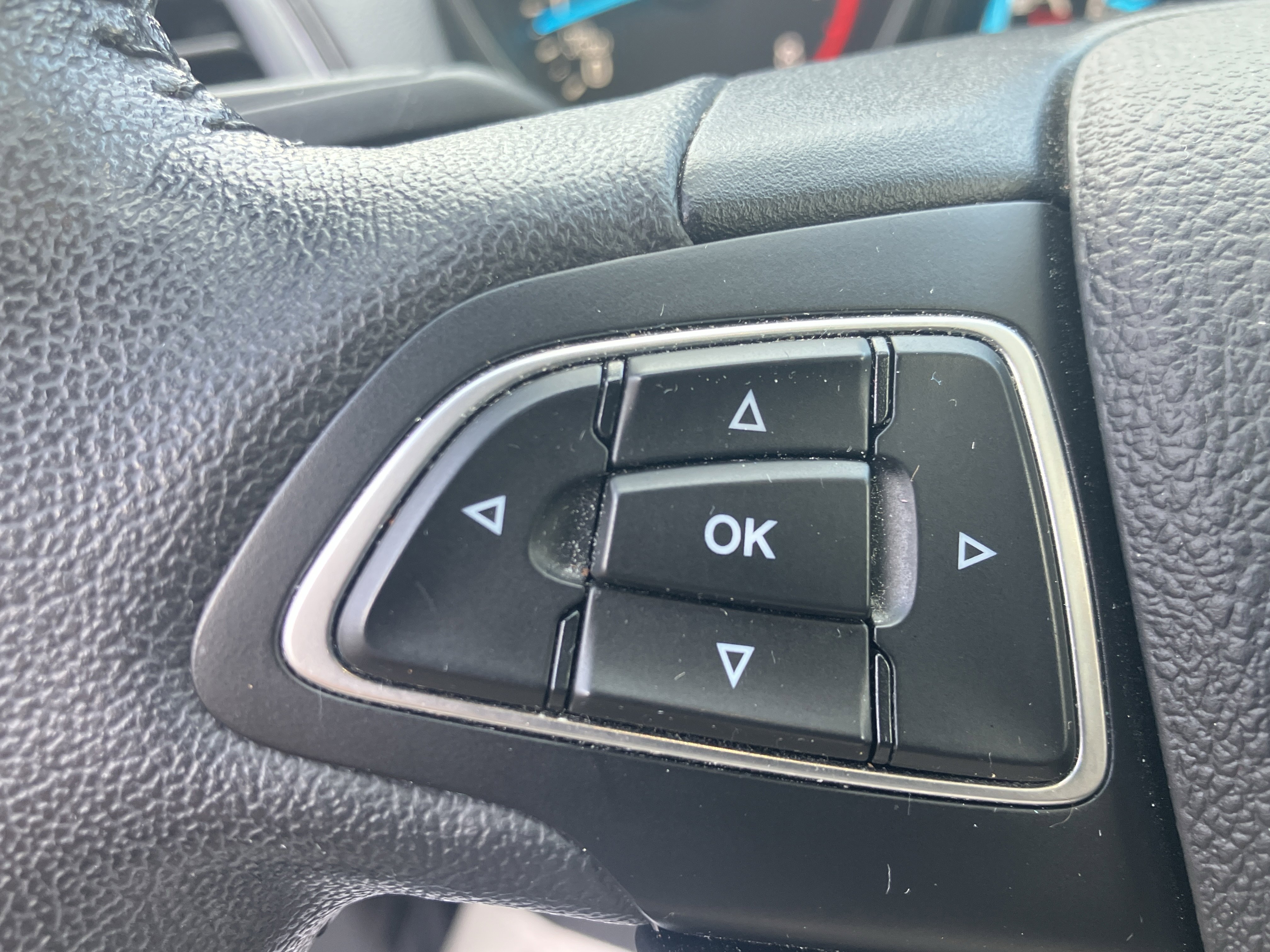 Used 2018 Ford Escape SEL image 26