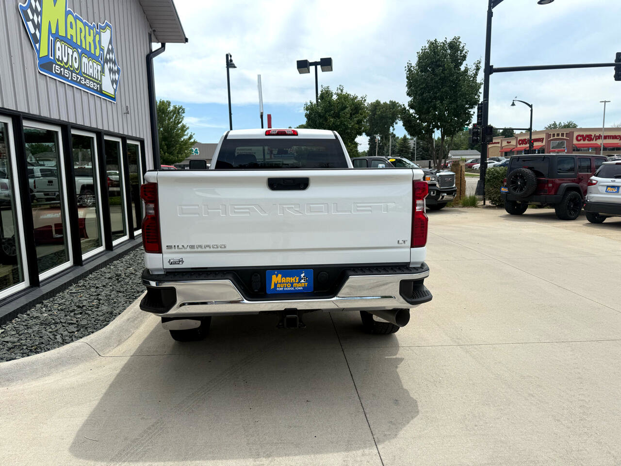 Used 2022 Chevrolet Silverado 3500 LT w/ Convenience Package image 4