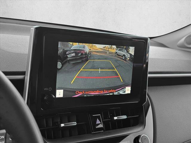 Certified 2025 Toyota Corolla Cross XLE image 13