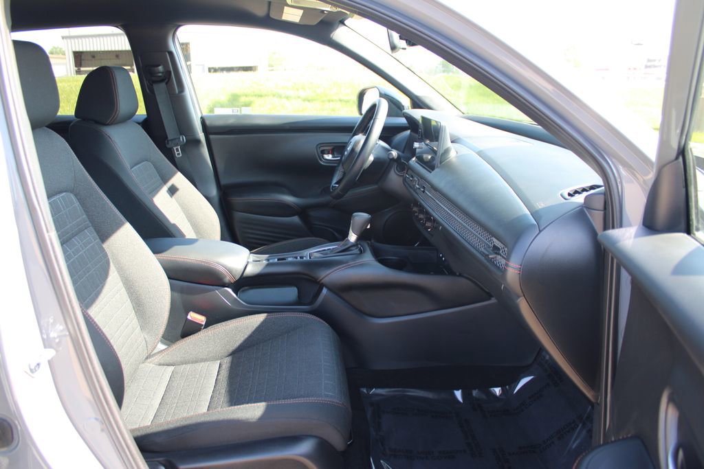 Used 2026 Honda HR-V Sport image 8