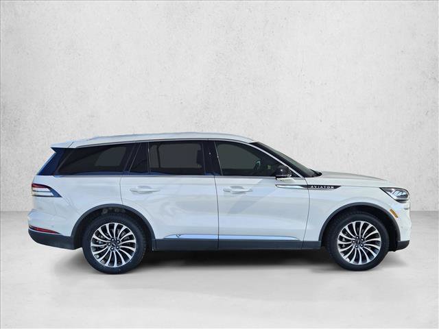 Used 2020 Lincoln Aviator Reserve w/ Equipment Group 201A AWD/4WD image 4
