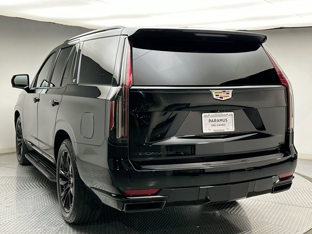 Used 2021 Cadillac Escalade Sport Platinum w/ Heavy-Duty Trailer Package AWD/4WD image 11