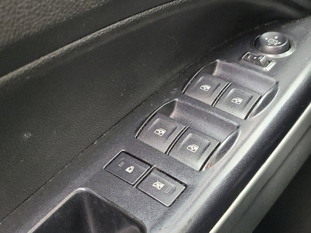 Used 2016 Chevrolet Colorado LT w/ LT Convenience Package image 27