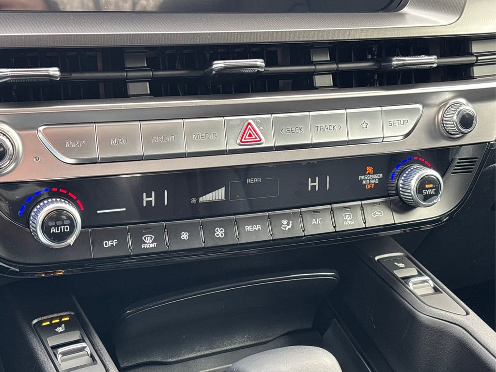 New 2025 Kia Telluride S image 24