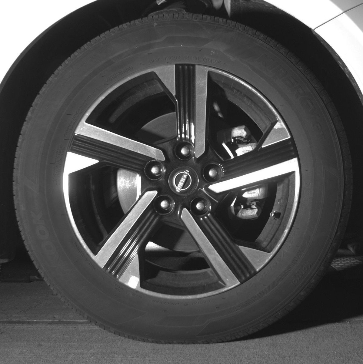 Used 2025 Nissan Sentra SV image 13