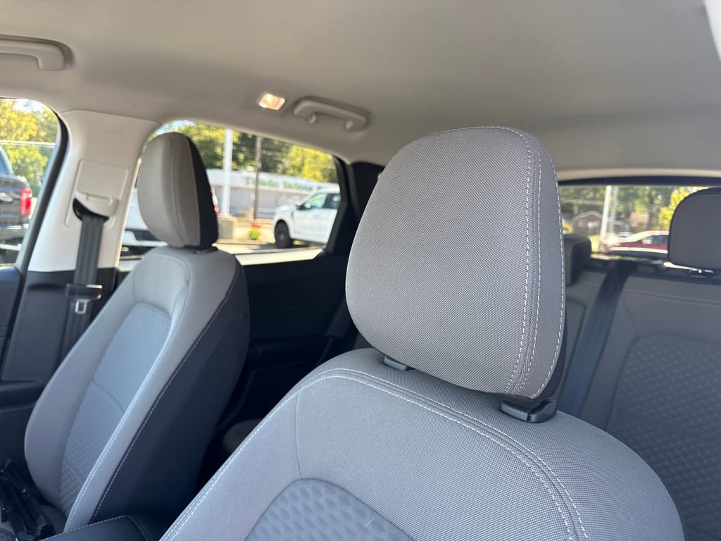 Used 2022 Ford Escape SE w/ Convenience Package image 28