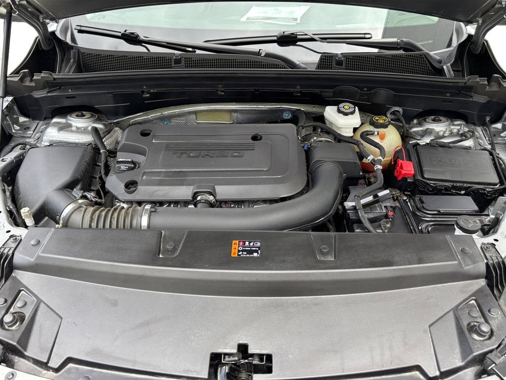 Used 2023 Buick Envision Avenir AWD/4WD image 14