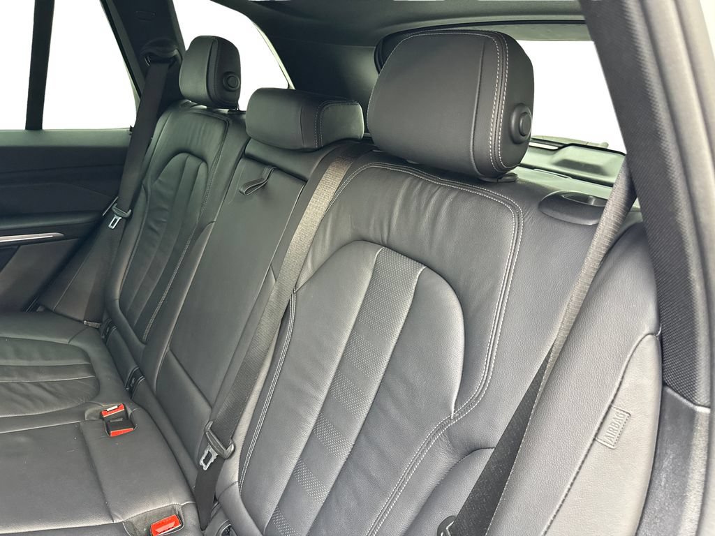 Used 2019 BMW X5 xDrive40i w/ Convenience Package AWD/4WD image 34