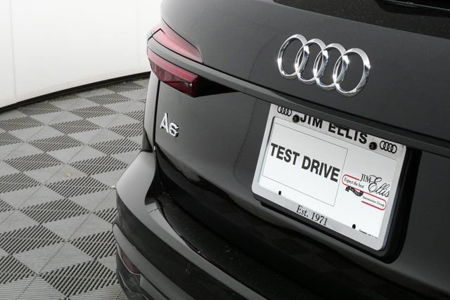 Used 2025 Audi A6 Premium Plus w/ Driver Assistance Package image 37