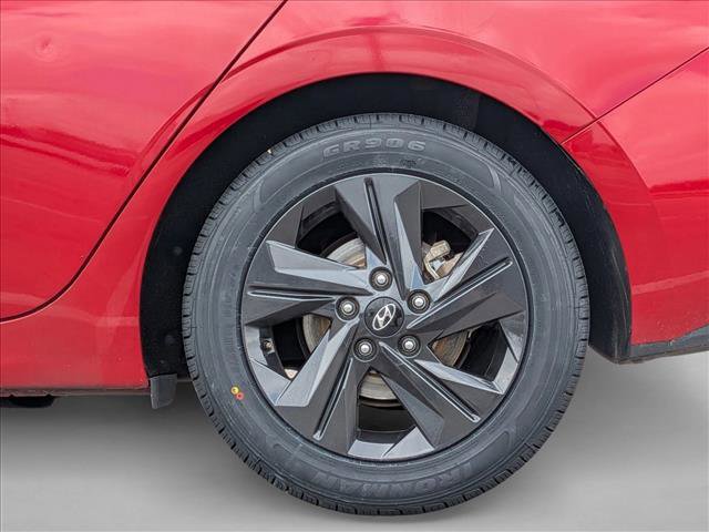 Used 2022 Hyundai Elantra SEL w/ Cargo Package FWD image 24