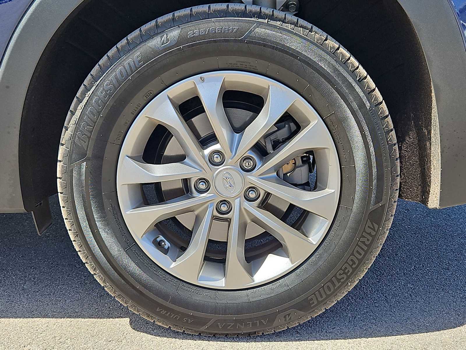 Used 2020 Hyundai Santa Fe SE w/ Cargo Package image 13