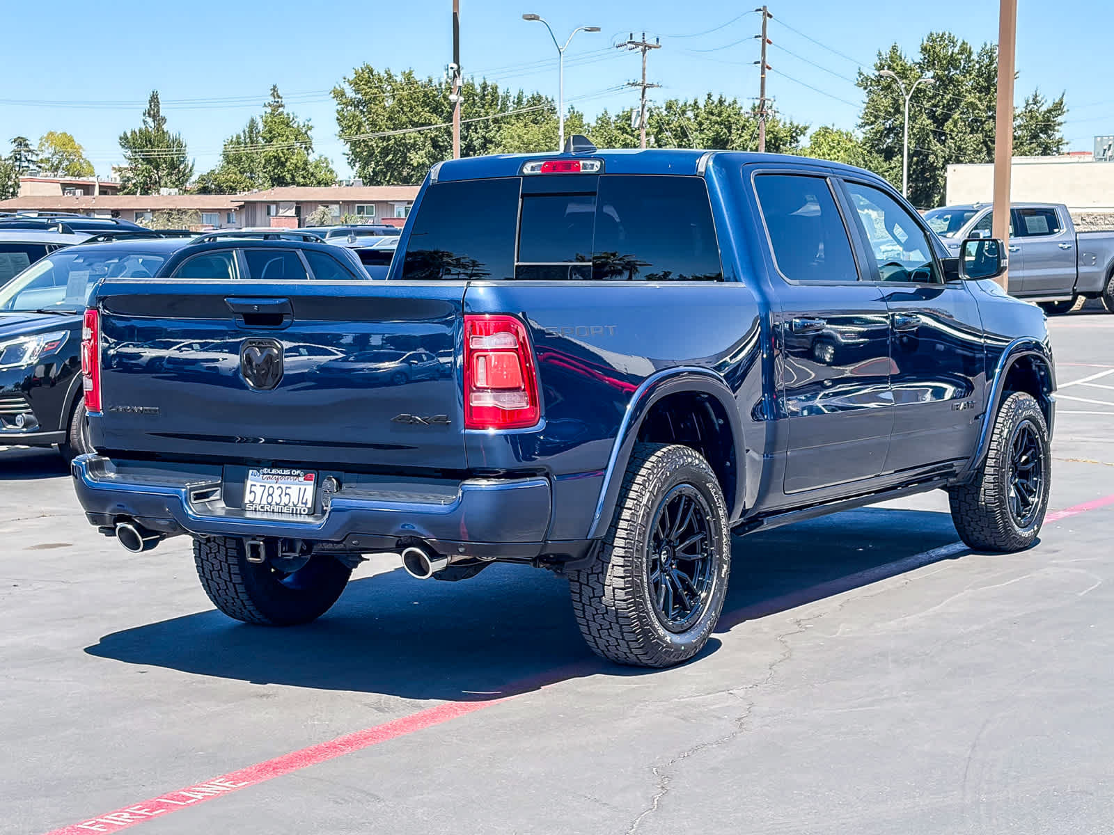 Used 2021 RAM 1500 Laramie AWD/4WD image 4