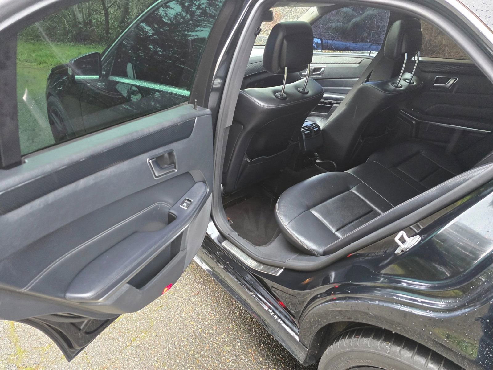 Used 2014 Mercedes-Benz E 350 Sedan image 17