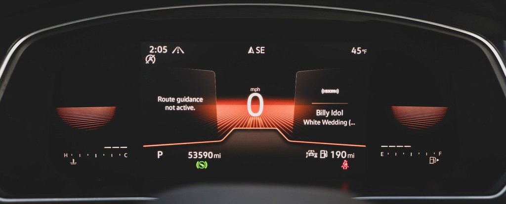 Used 2022 Volkswagen Tiguan SE R-Line image 11