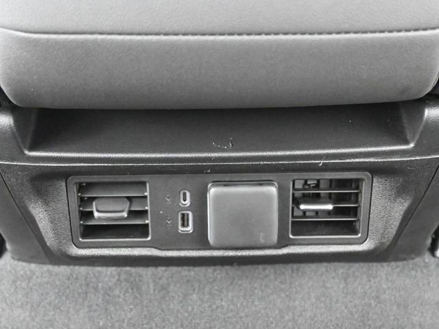 Used 2026 GMC Sierra 1500 SLT AWD/4WD image 28