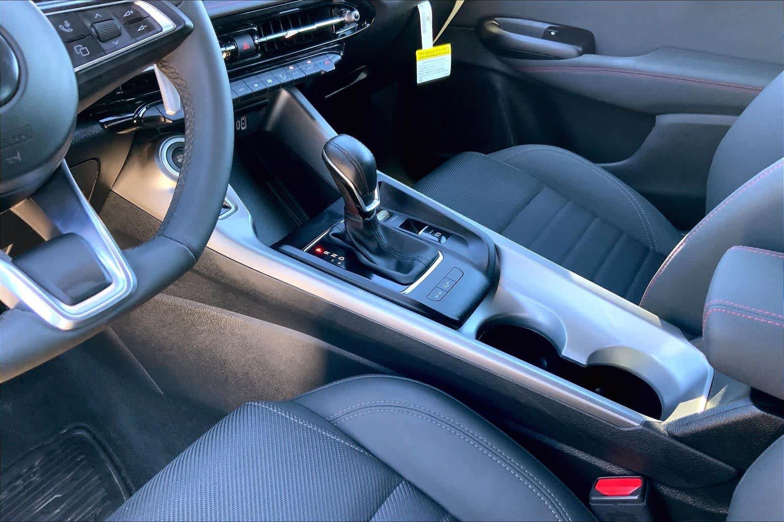 Used 2024 Dodge Hornet R/T image 16