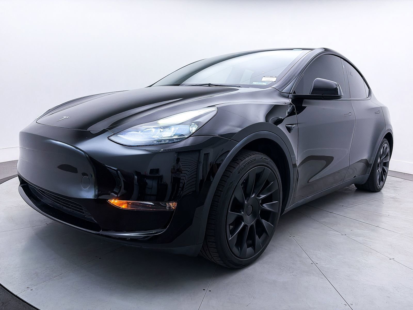 Used 2023 Tesla Model Y Long Range image 12