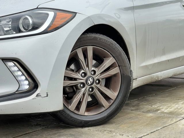 Used 2018 Hyundai Elantra Value Edition FWD image 2
