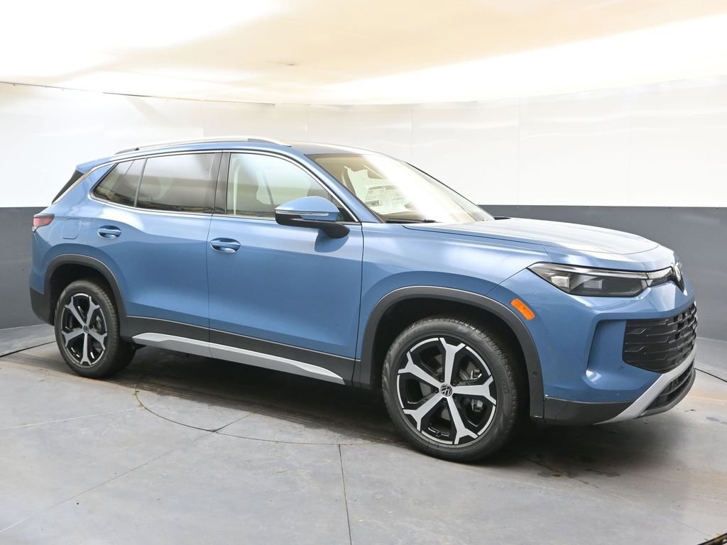 New 2026 Volkswagen Tiguan SE image 7