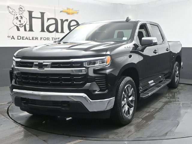 Used 2023 Chevrolet Silverado 1500 LT AWD/4WD image 7