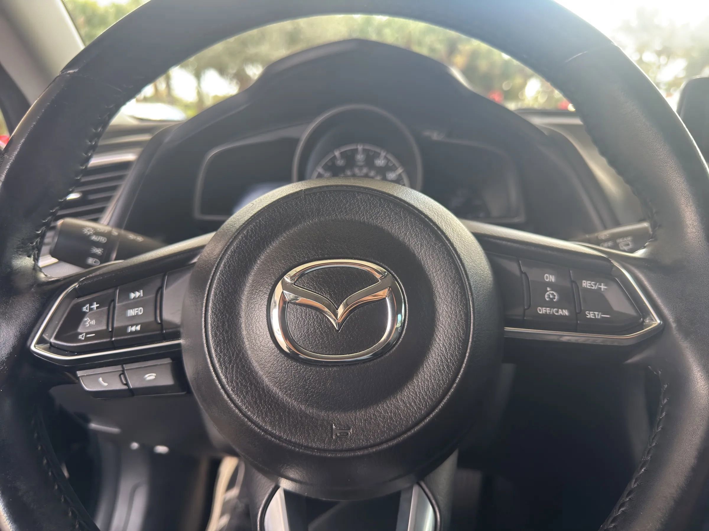 Used 2017 MAZDA MAZDA3 Grand Touring w/ Premium Equipment Package image 29