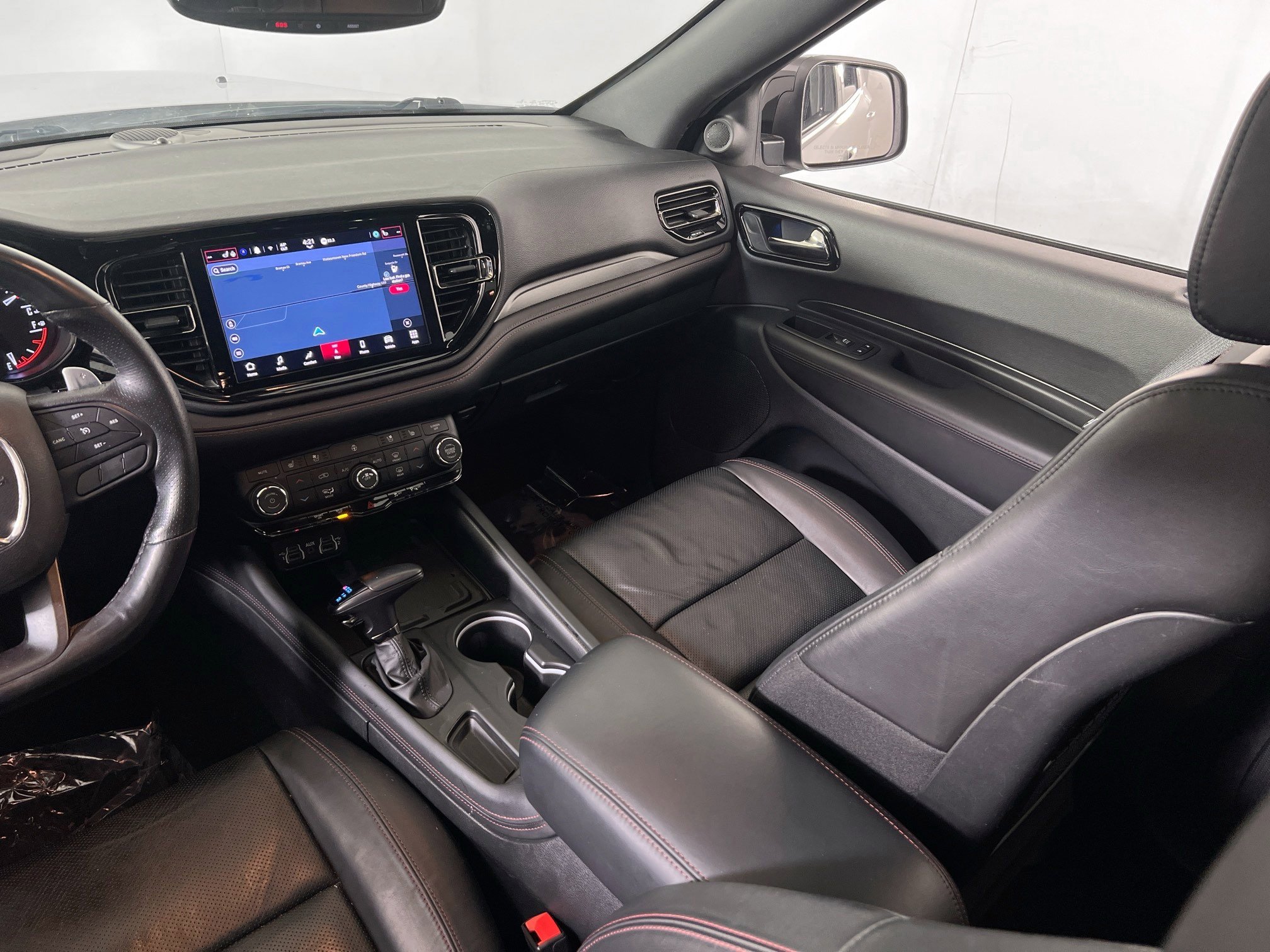 Used 2022 Dodge Durango R/T w/ Blacktop Package AWD/4WD image 24