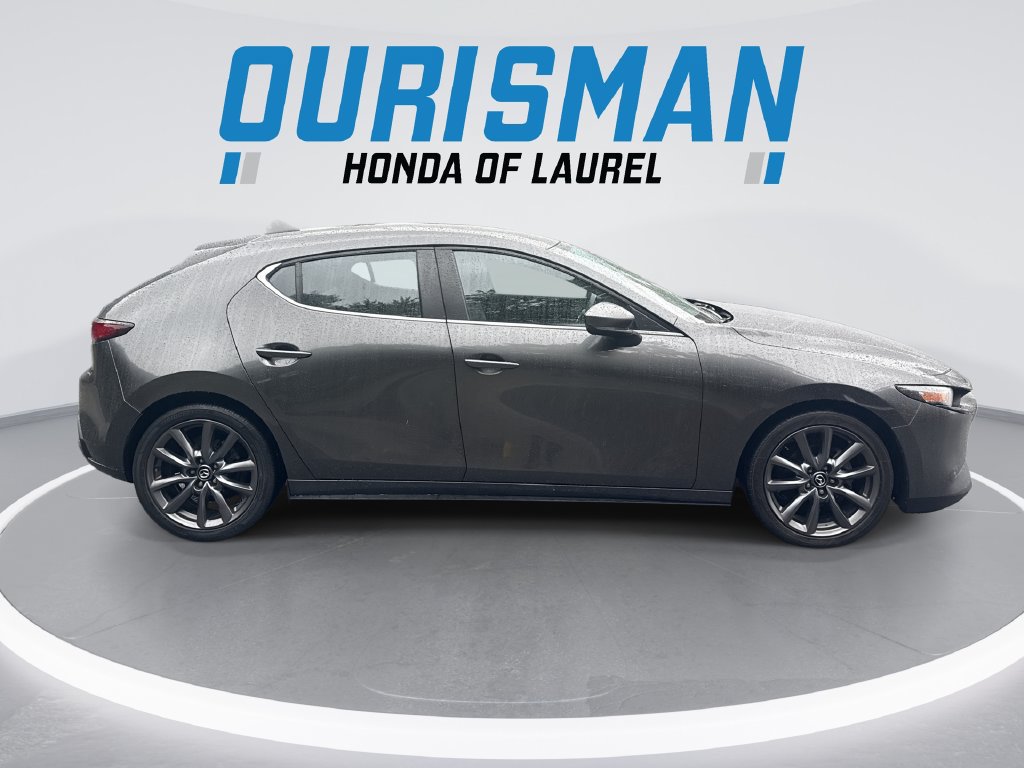Used 2021 MAZDA MAZDA3 s FWD image 9
