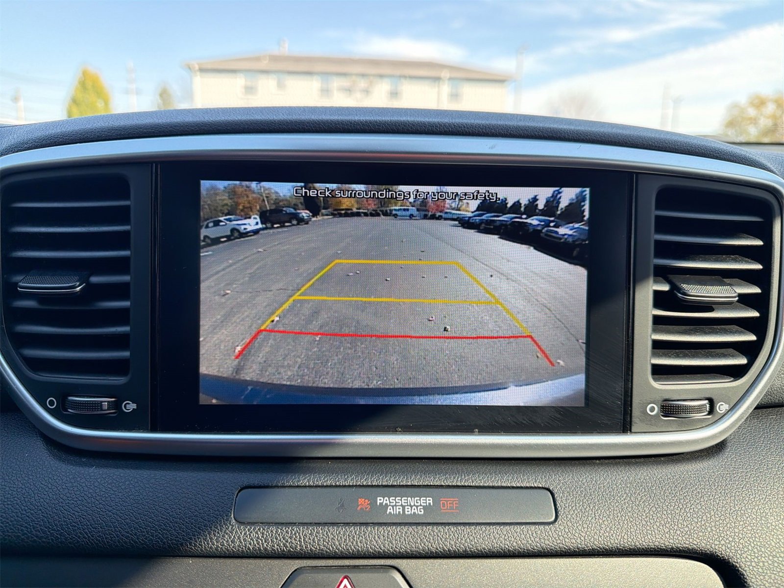 Used 2020 Kia Sportage LX image 14