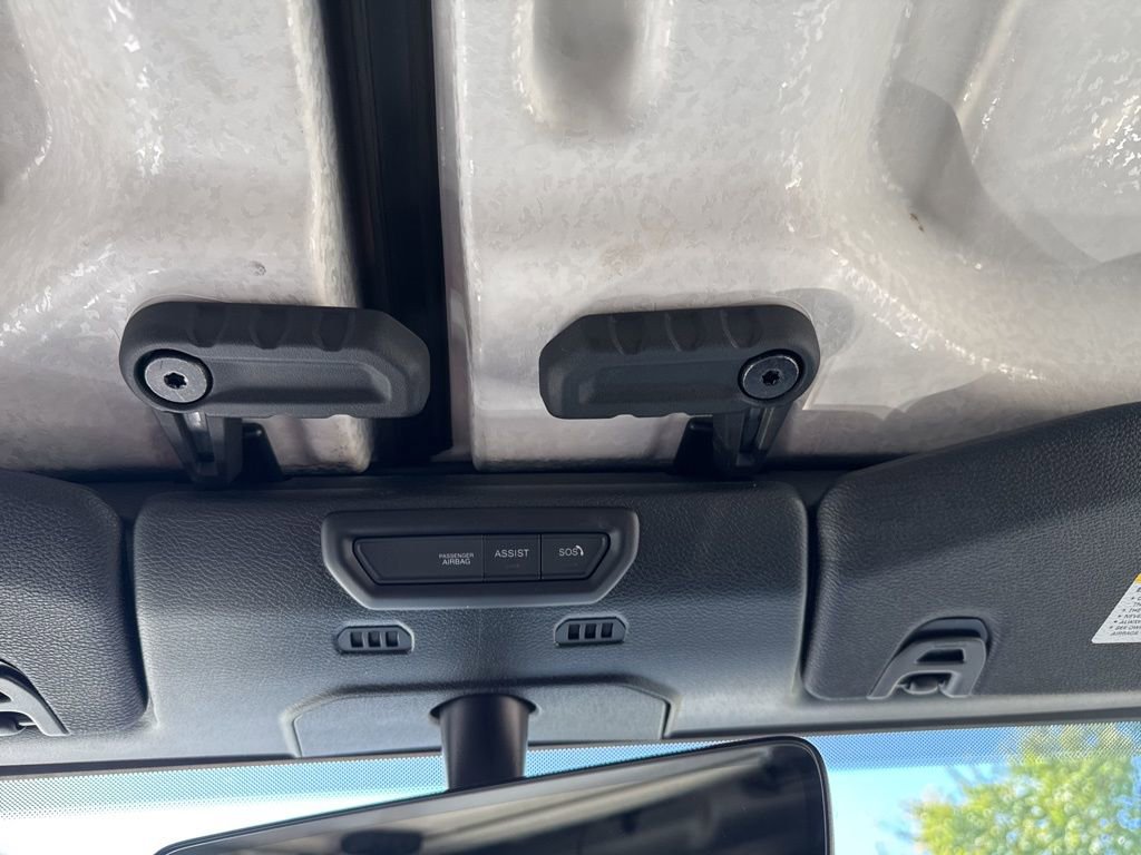 Used 2020 Jeep Gladiator Overland image 30