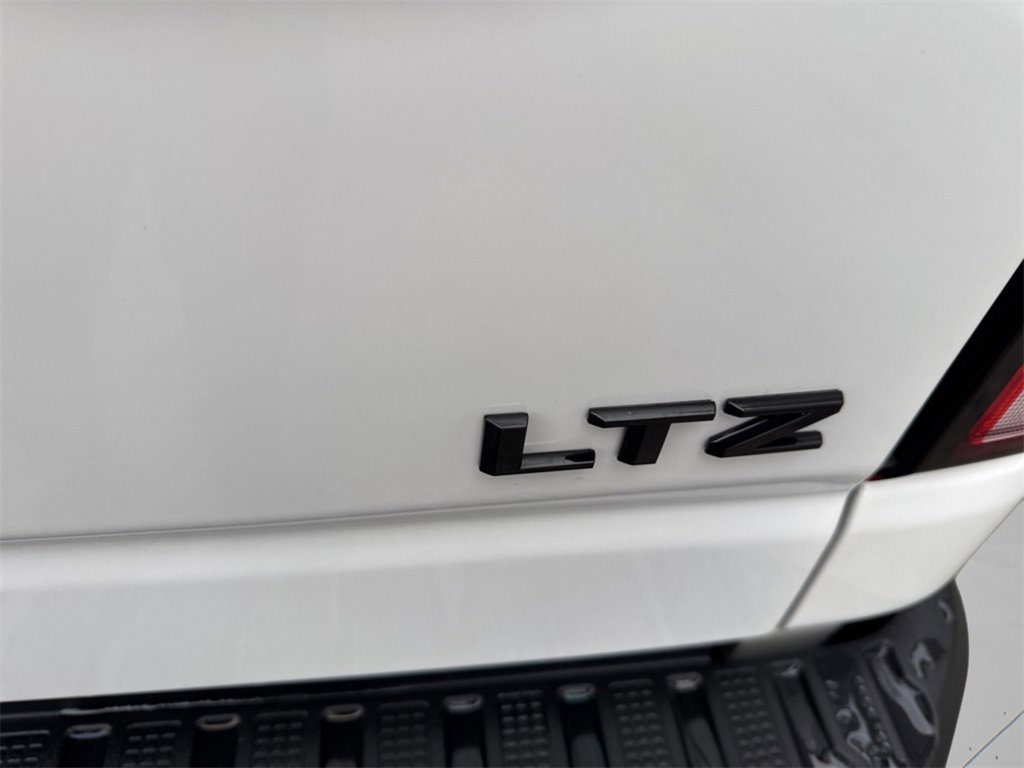 Used 2025 Chevrolet Silverado 2500 LTZ w/ Trail Boss Package image 29