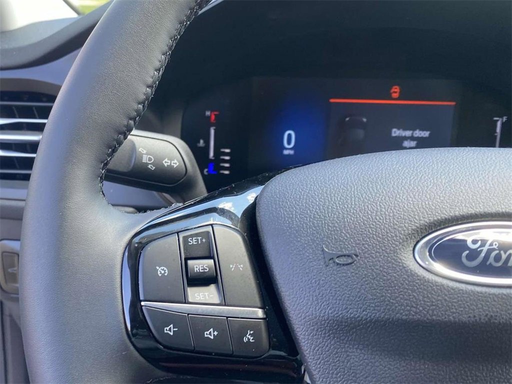 New 2025 Ford Escape Active w/ Cold Weather Package image 19