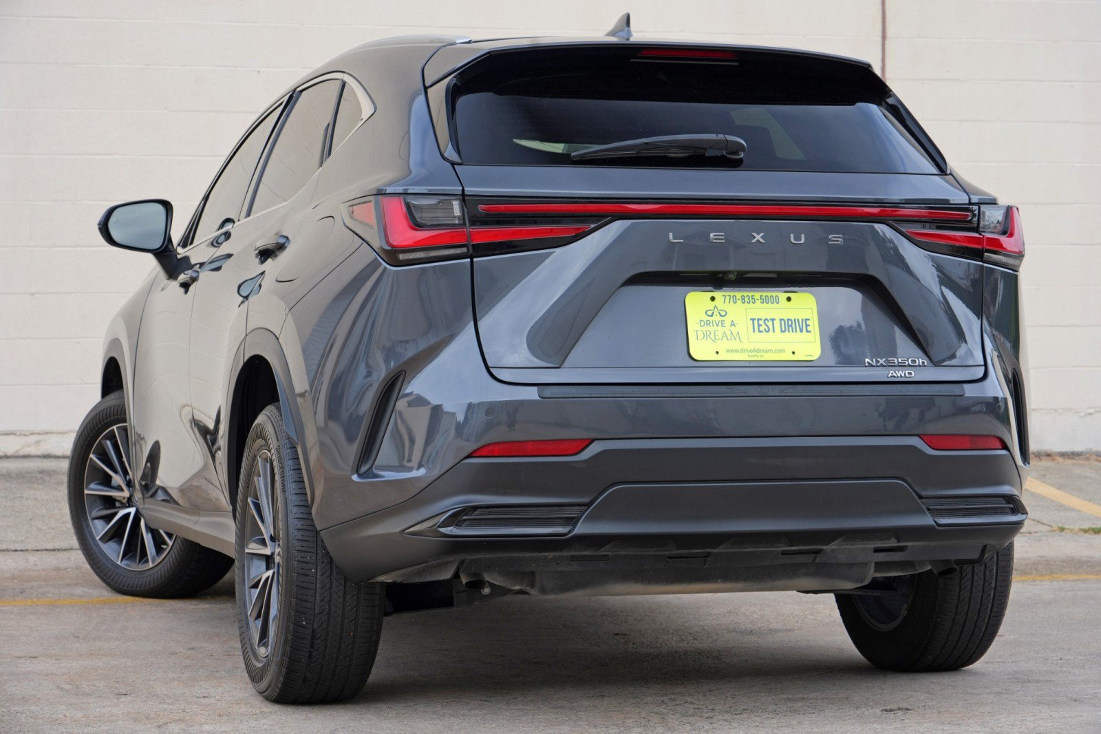 Used 2024 Lexus NX 350h AWD image 6
