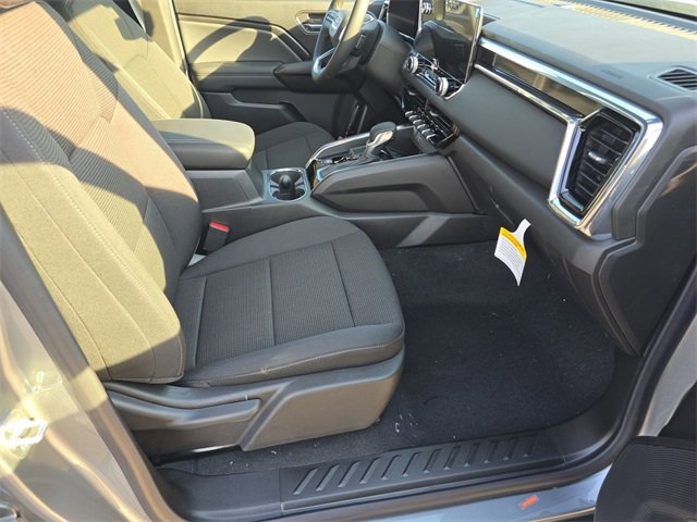 Used 2024 GMC Canyon Elevation w/ Convenience Package image 27