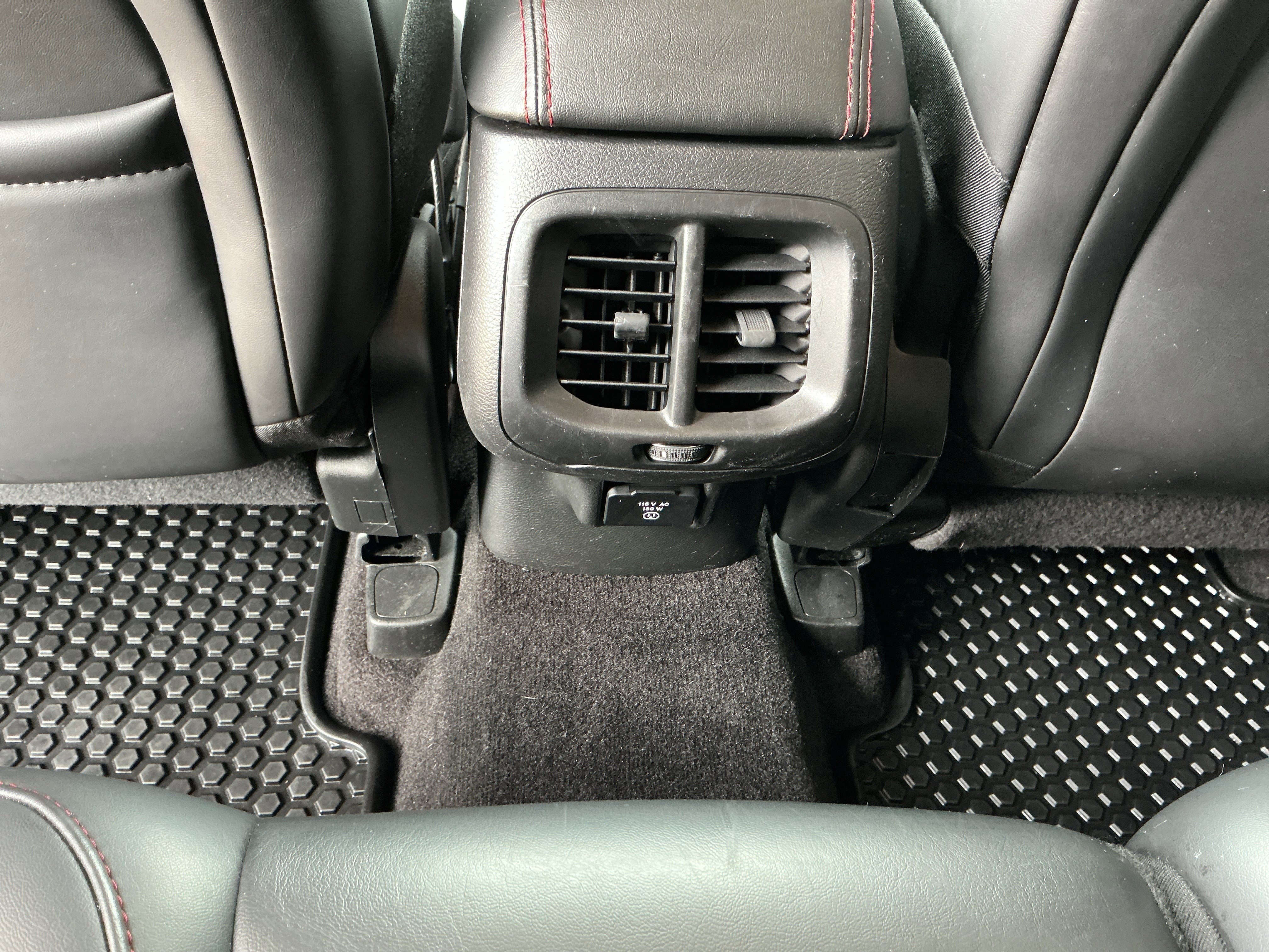 Used 2017 Jeep Cherokee Trailhawk w/ Cold Weather Group image 29