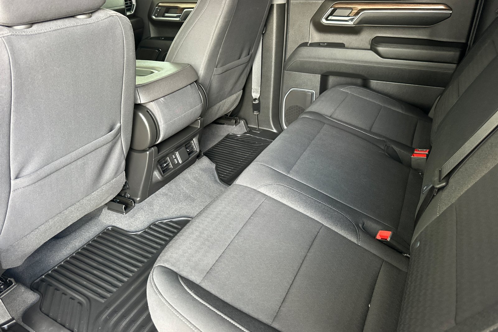 Certified 2024 Chevrolet Silverado 1500 RST w/ LPO, Dark Essentials Package RWD image 14