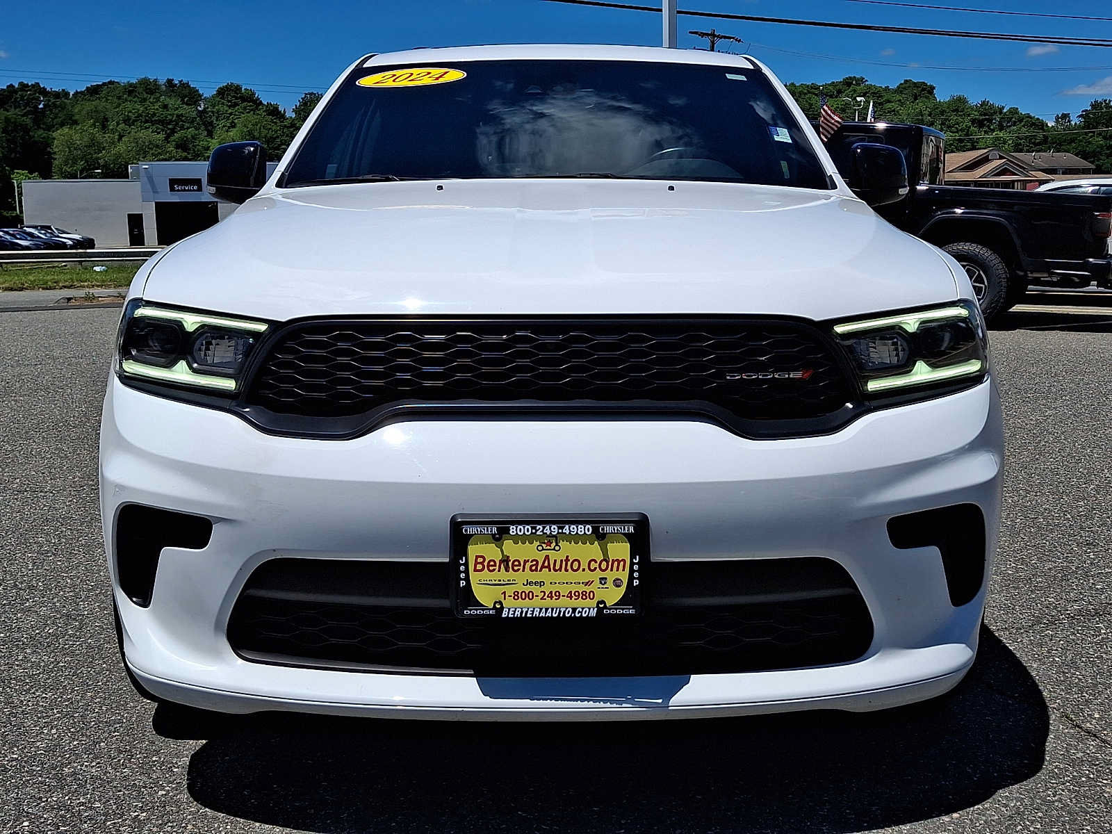 Used 2024 Dodge Durango GT AWD/4WD image 2