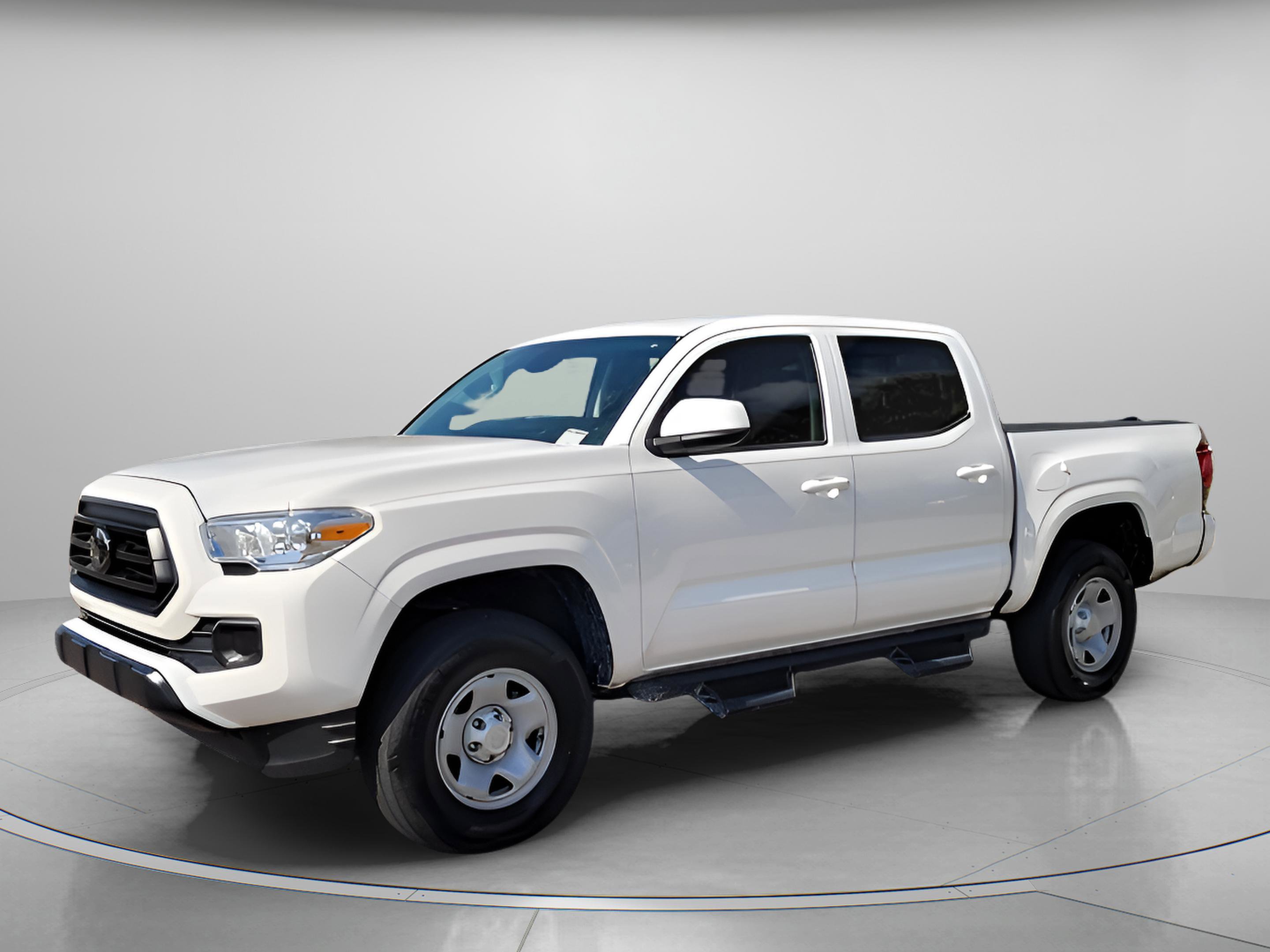 Used 2022 Toyota Tacoma SR image 3