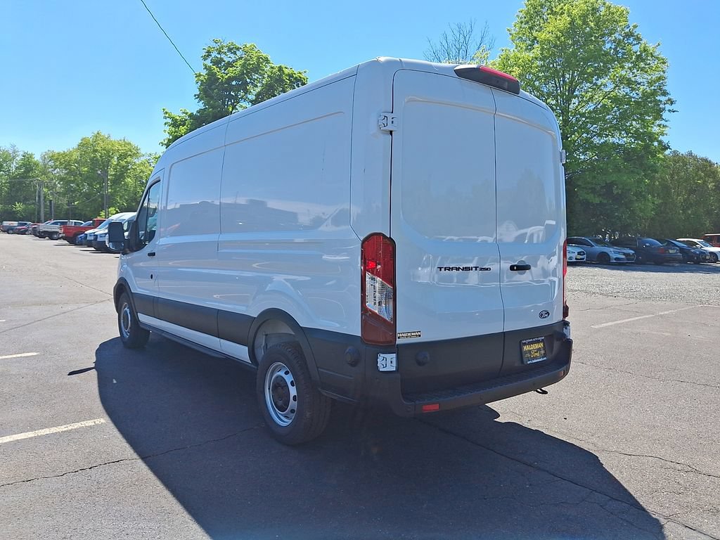 New 2026 Ford Transit 250 148 Medium Roof RWD image 3