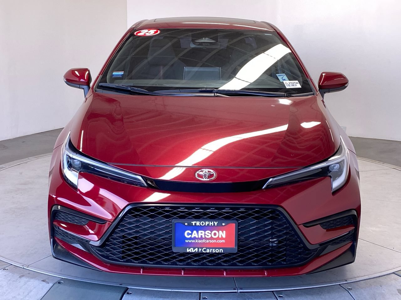 Used 2025 Toyota Corolla SE w/ SE Premium Package FWD image 8