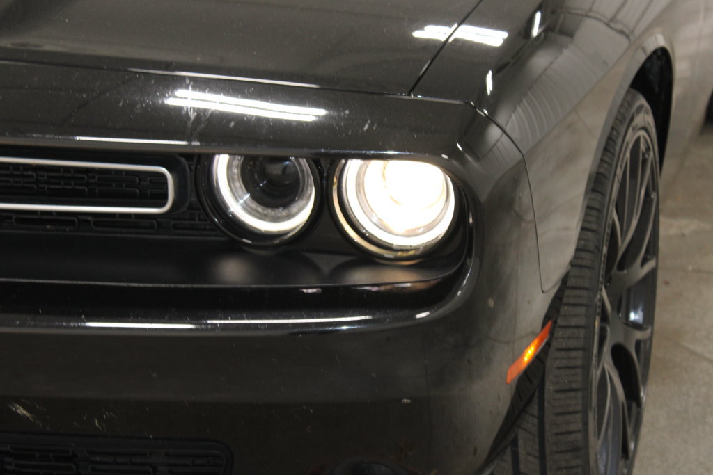 Used 2021 Dodge Challenger SXT RWD image 13