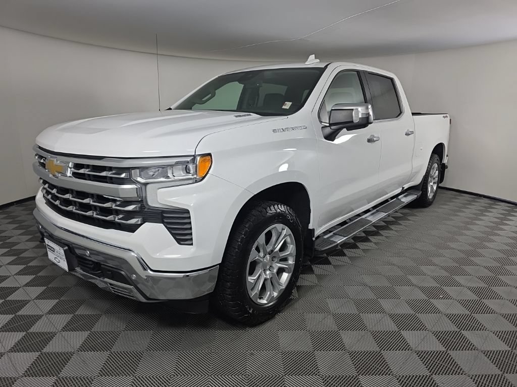 Used 2024 Chevrolet Silverado 1500 LTZ w/ Max Trailering Package AWD/4WD image 3