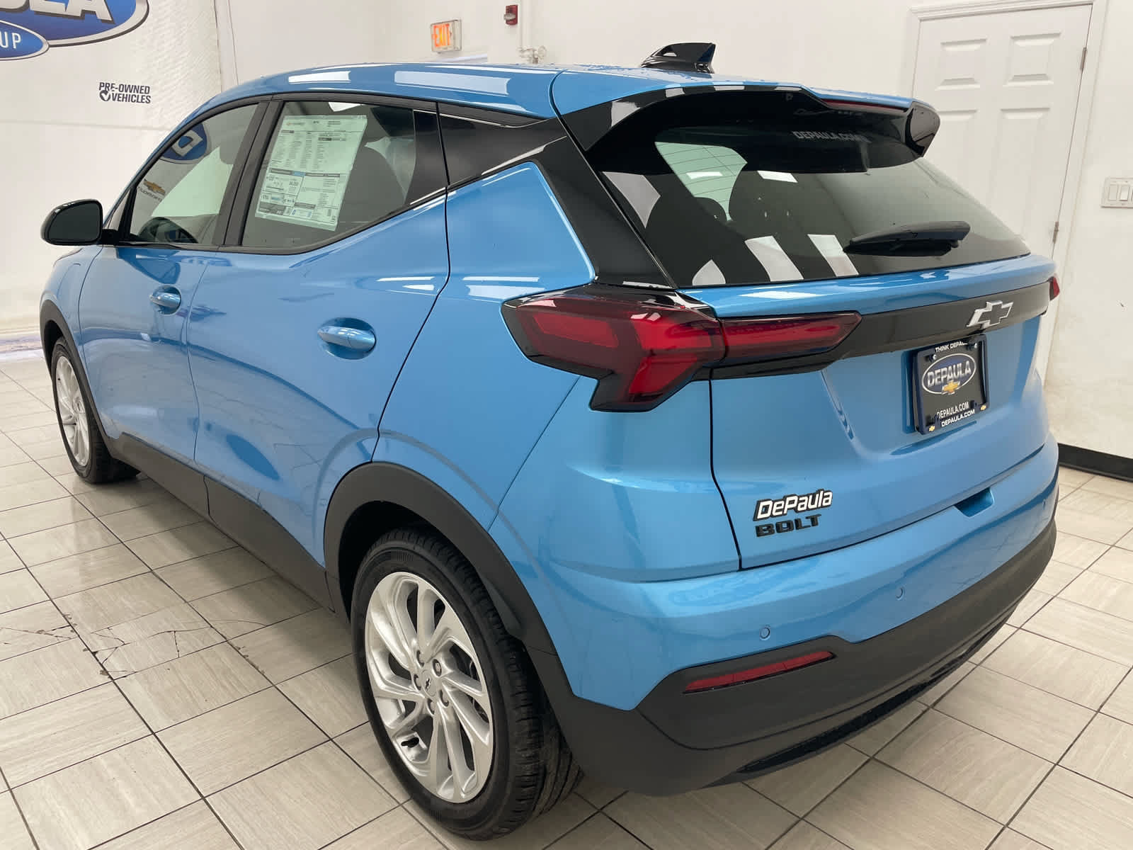 New 2027 Chevrolet Bolt LT w/ Comfort Package FWD image 19