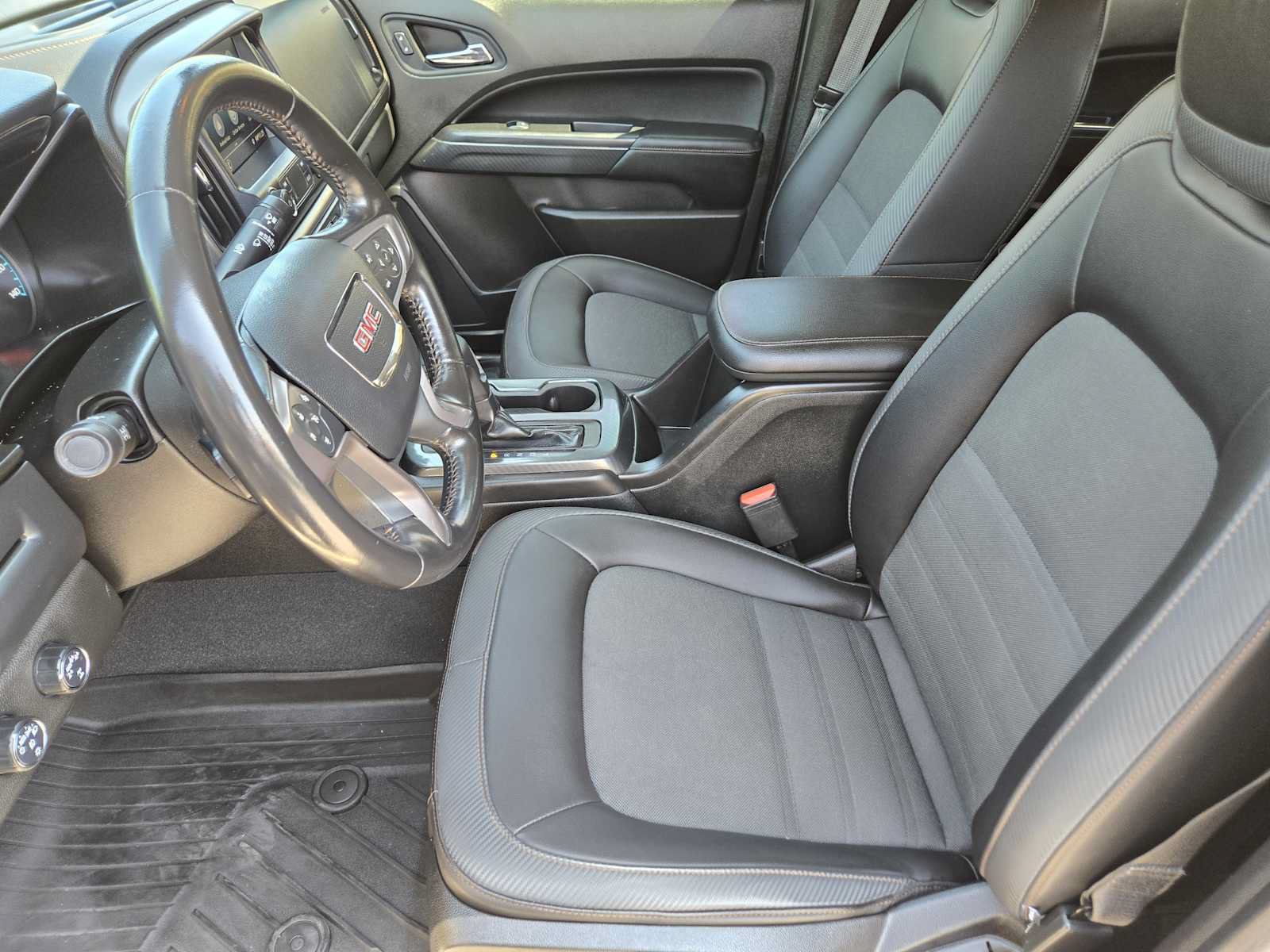 Used 2021 GMC Canyon AT4 AWD/4WD image 14