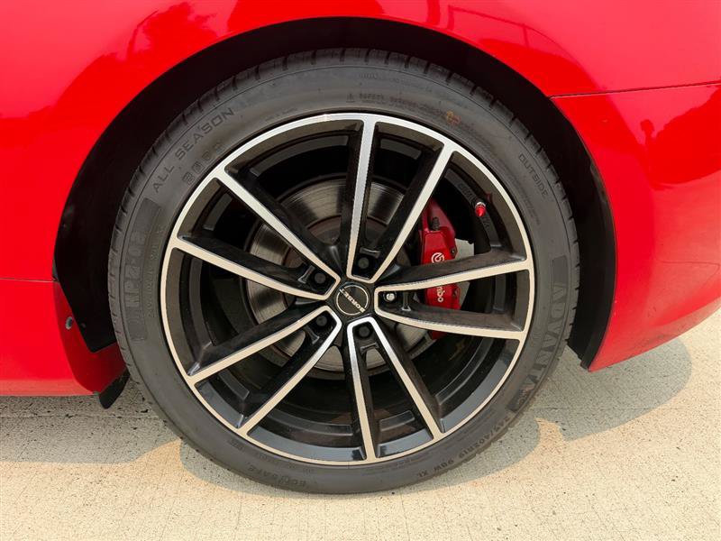 Used 2011 Hyundai Genesis 3.8 RWD image 9