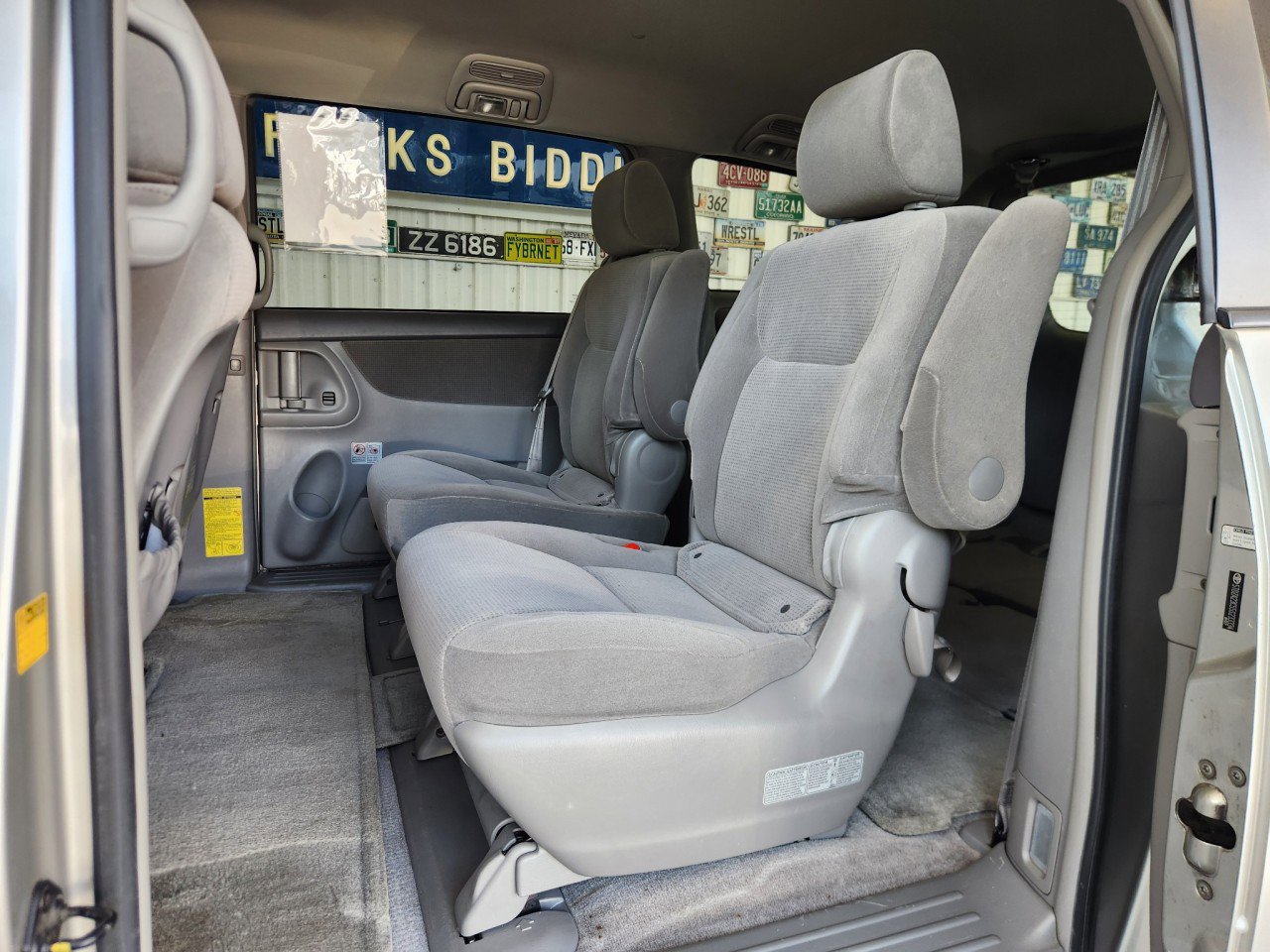 Used 2005 Toyota Sienna LE image 6