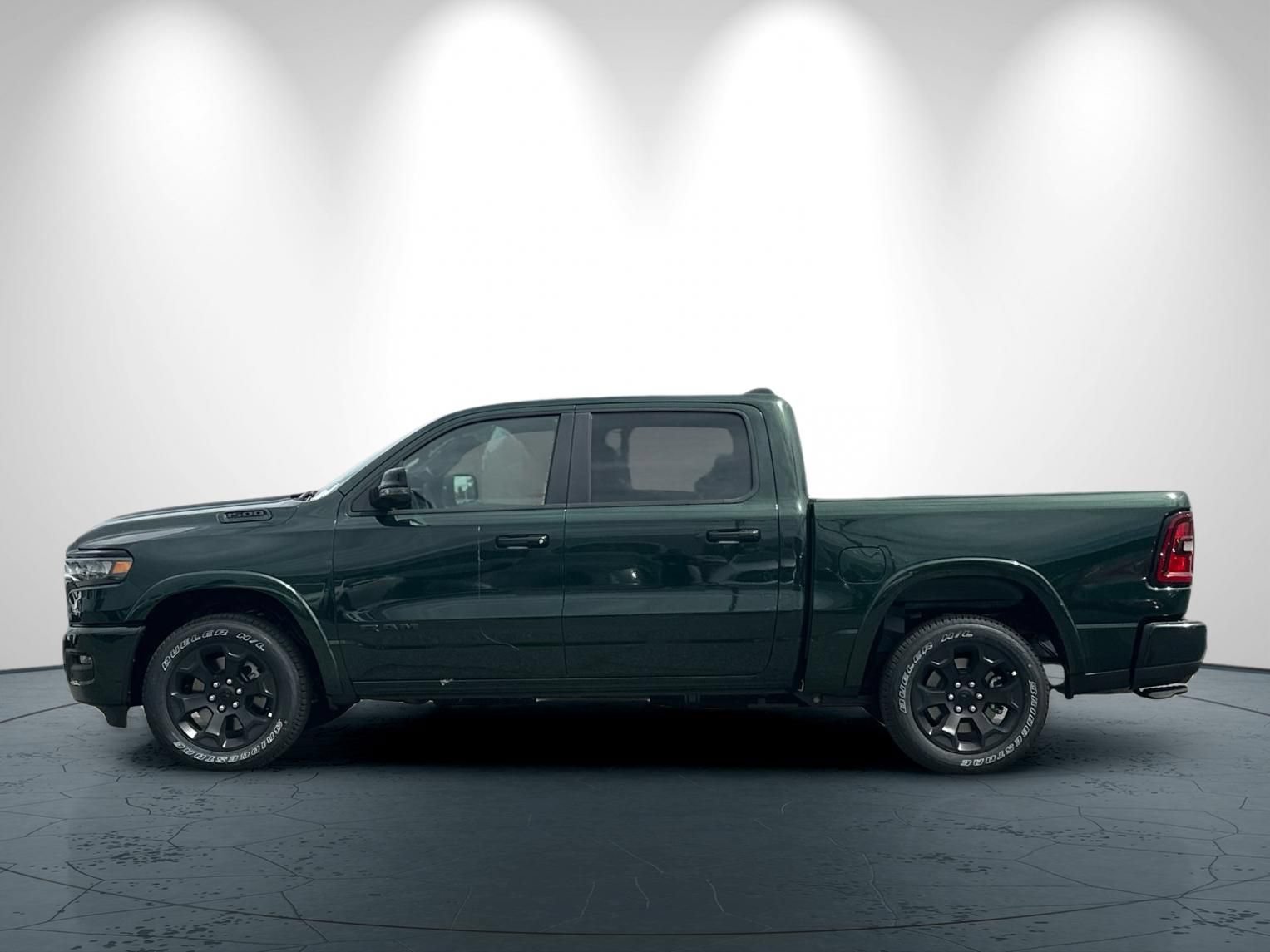New 2026 RAM 1500 Big Horn w/ Night Edition AWD/4WD image 7