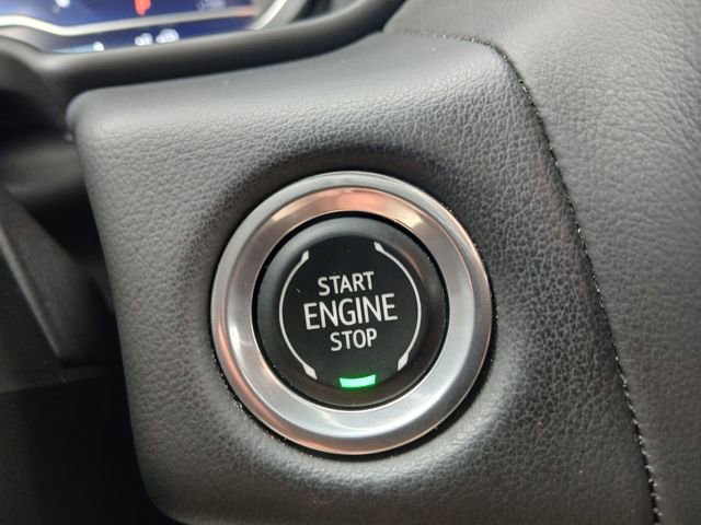 Certified 2023 Chevrolet Suburban High Country image 27