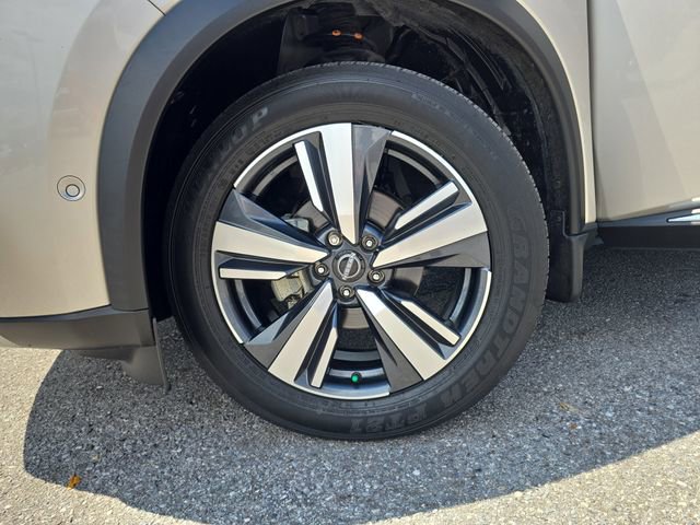 Used 2023 Nissan Rogue Platinum w/ Platinum Premium Package image 31