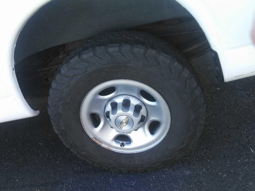 Used 2022 Chevrolet Express 3500 Extended w/ Driver Convenience Package image 7