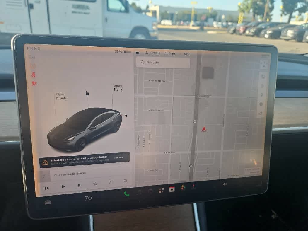 Used 2018 Tesla Model 3 RWD image 16